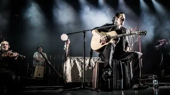 Ricardo Arjona se presentó en Buenos Aires ante más de 30 mil personas