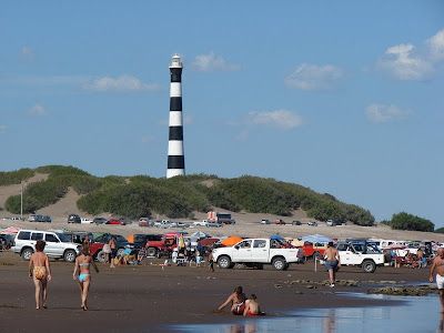 Erosión: AVIC pedirá que no haya vehículos en la playa en todo el frente edificado de Claromecó