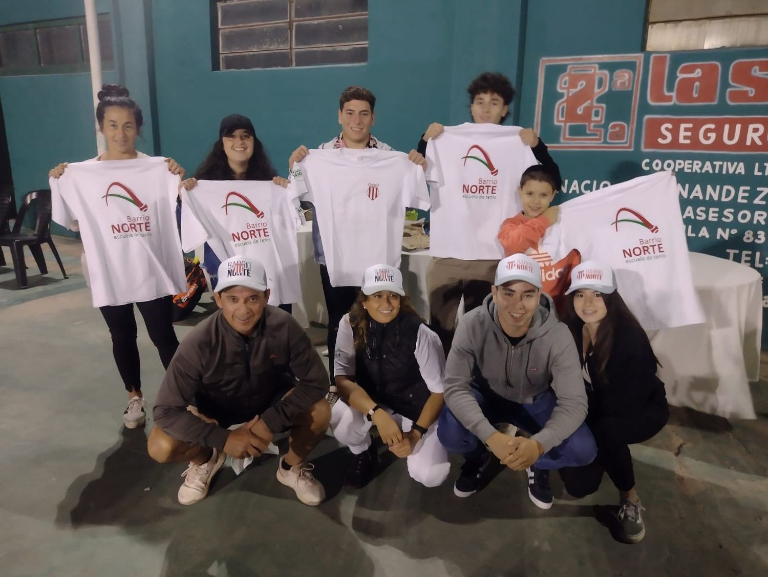 Atractivo torneo interno de tenis en Barrio Norte