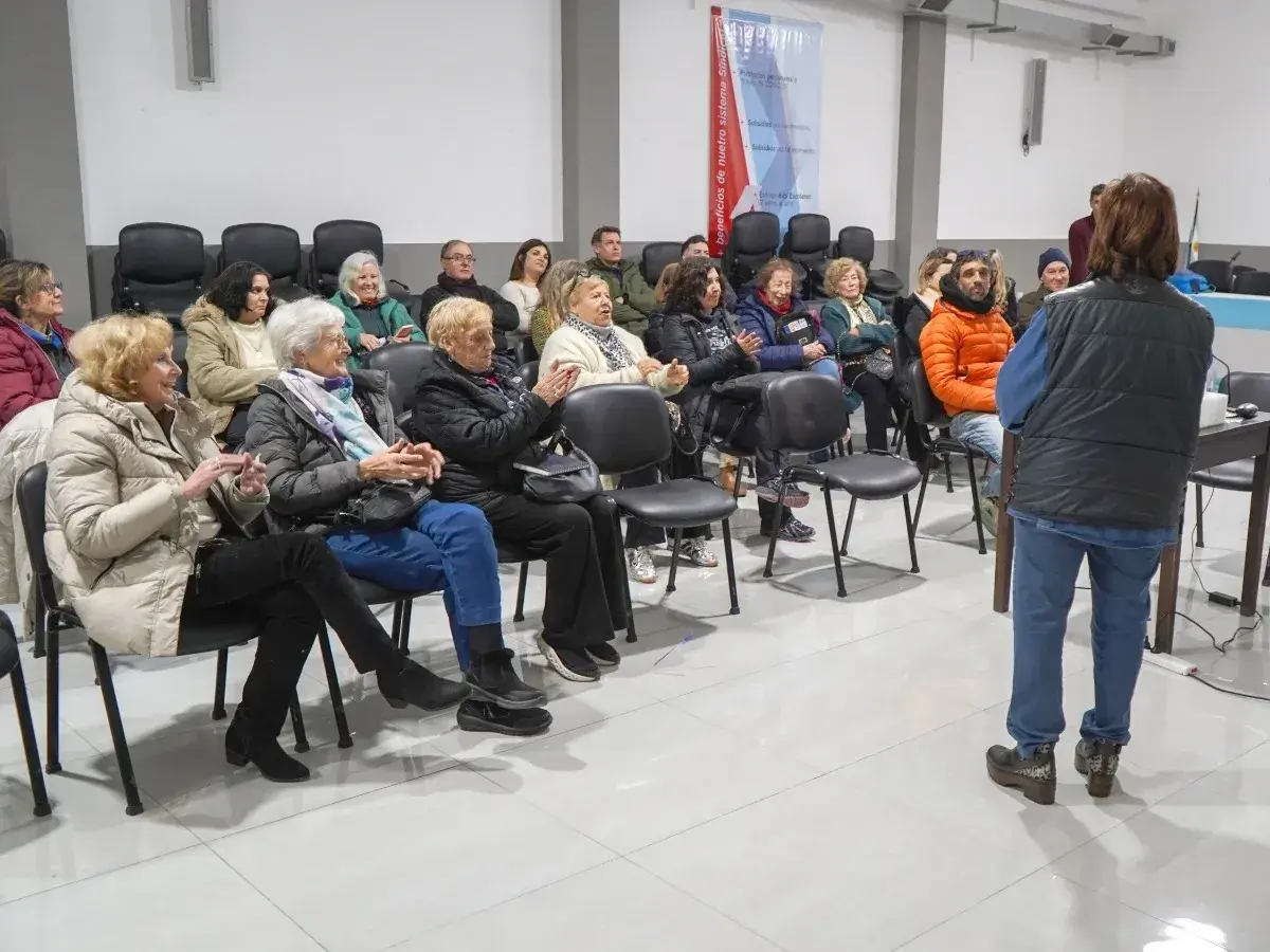 Encuentro. Del Garden Club Necochea este viernes 25 sobre evolución floricultura Necochea