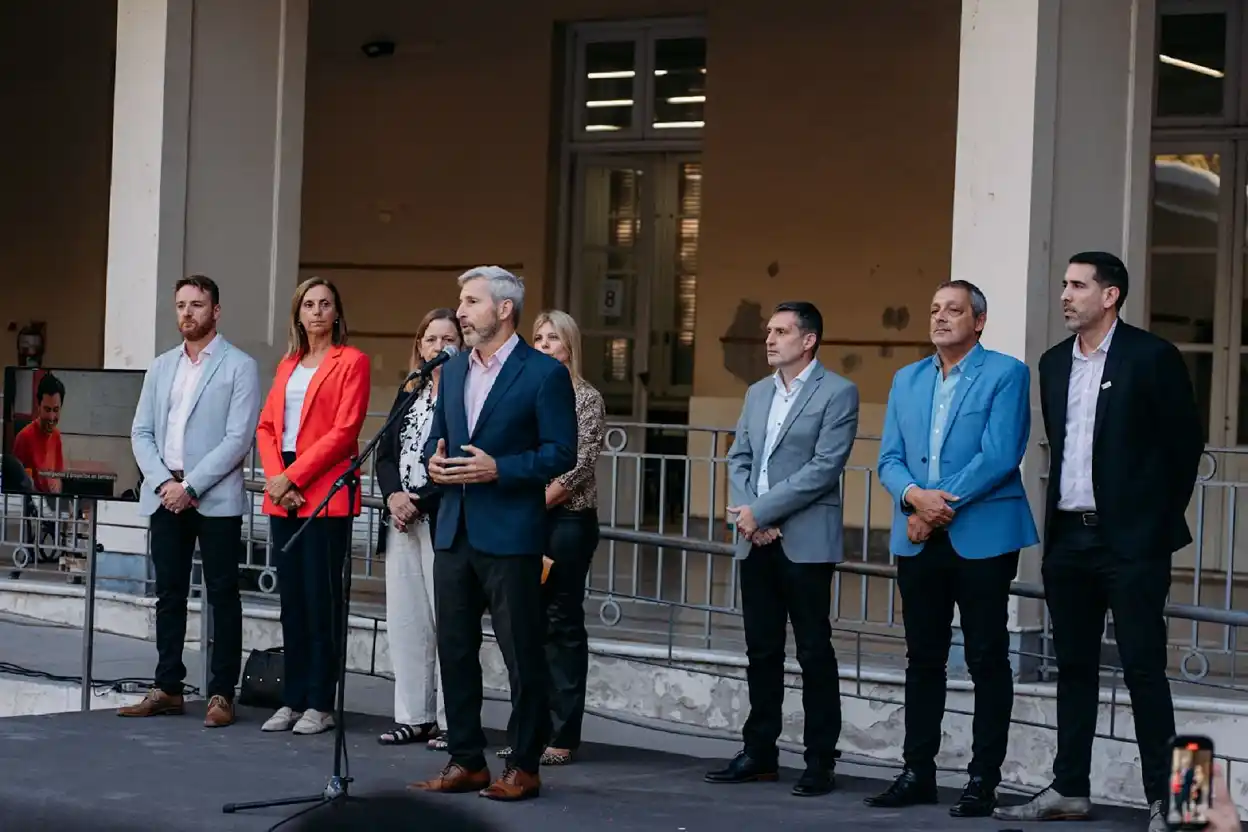 Frigerio le dio la bienvenida a los ingresantes de la UADER