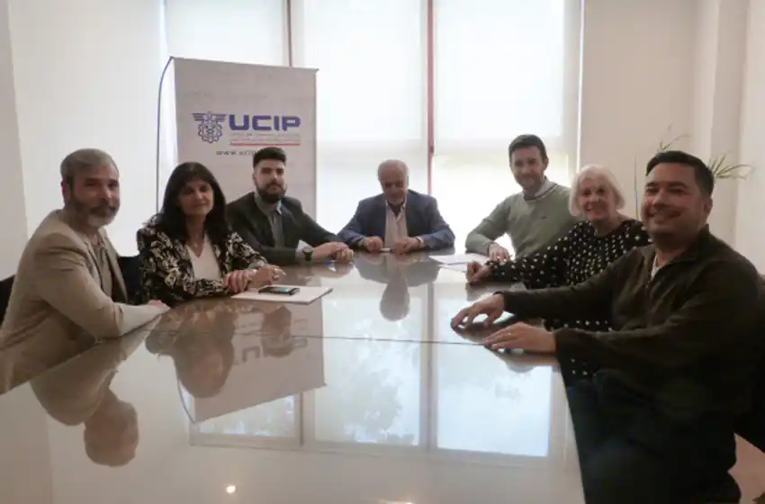 Firman un convenio para alentar y capacitar la profesionalización de los eSports