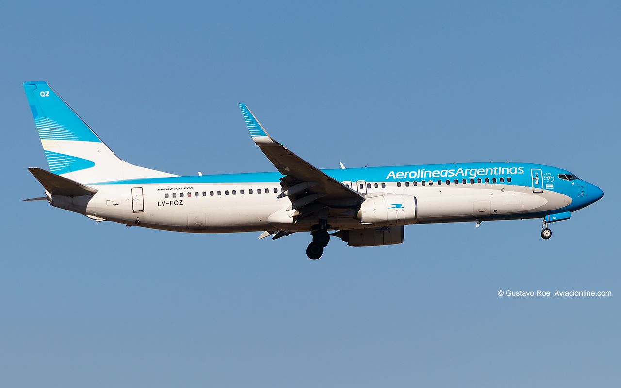 "Compromiso con la seguridad": Aerolíneas confirma la suspensión de operaciones de ocho Boeing 737