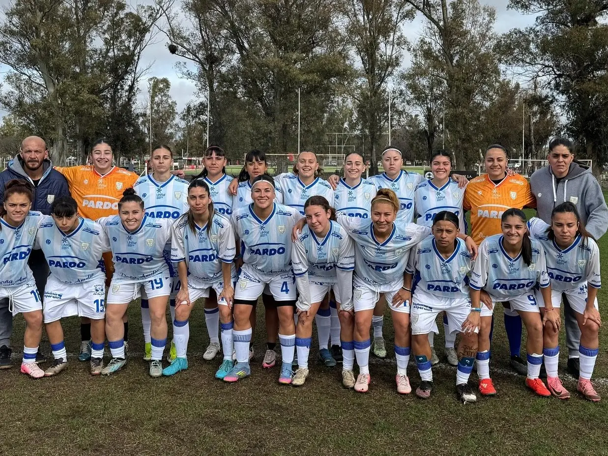 Atletico venció 2 a 1 a Estudiantes en City Bell.Foto:Prensa AR