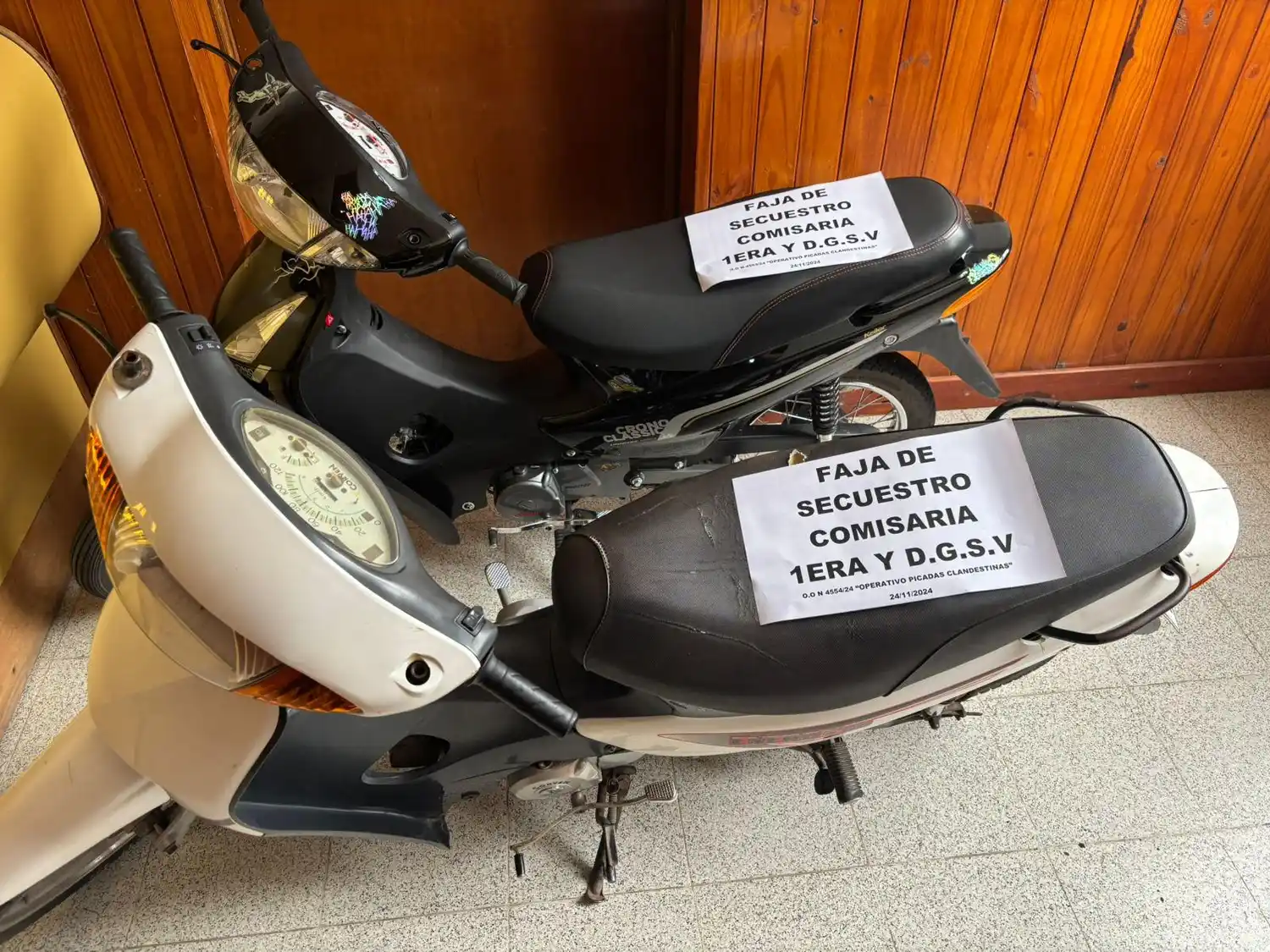 las dos motocicletas incautadas en Melincué.