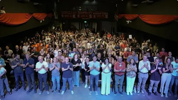 El socialismo santafesino volvió a juntarse. Ahora falta lo más difícil: volver a convencer.