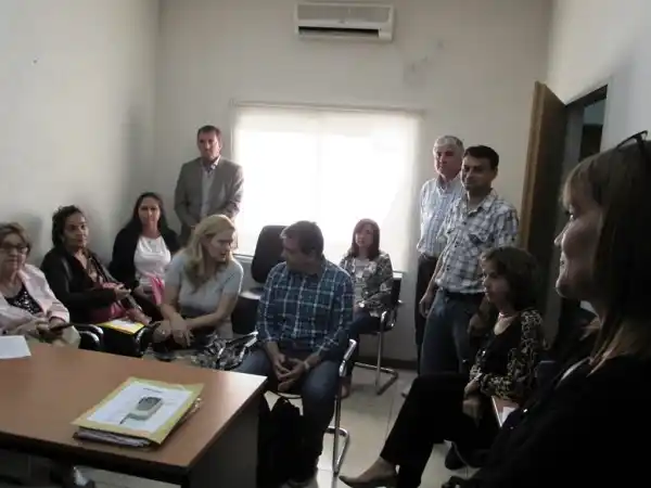 El gobierno y los gremios docentes se volverán a reunir el lunes próximo