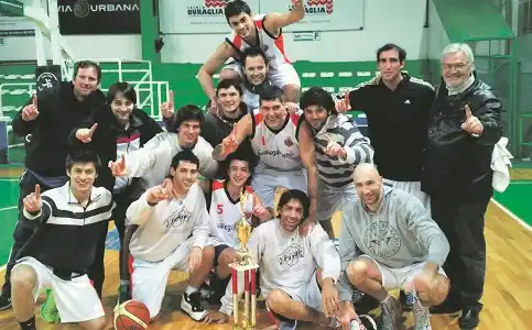 Torneo Entrerriano de Mayores: Gualeguaychú Campeón