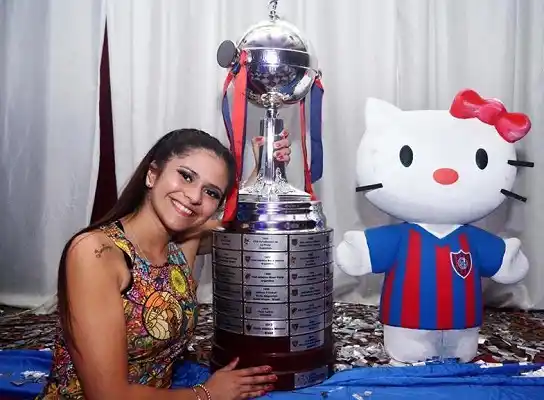 La Peña Francisco Primero convocó a más de 200 hinchas en su cena anual