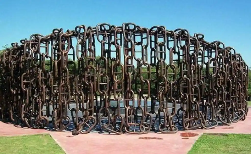 Histórico: hallan restos de las cadenas de la batalla de la Vuelta de Obligado