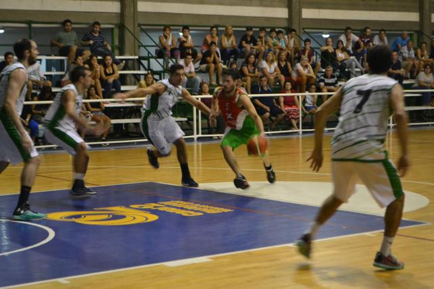 Básquet. Perdió Bancario