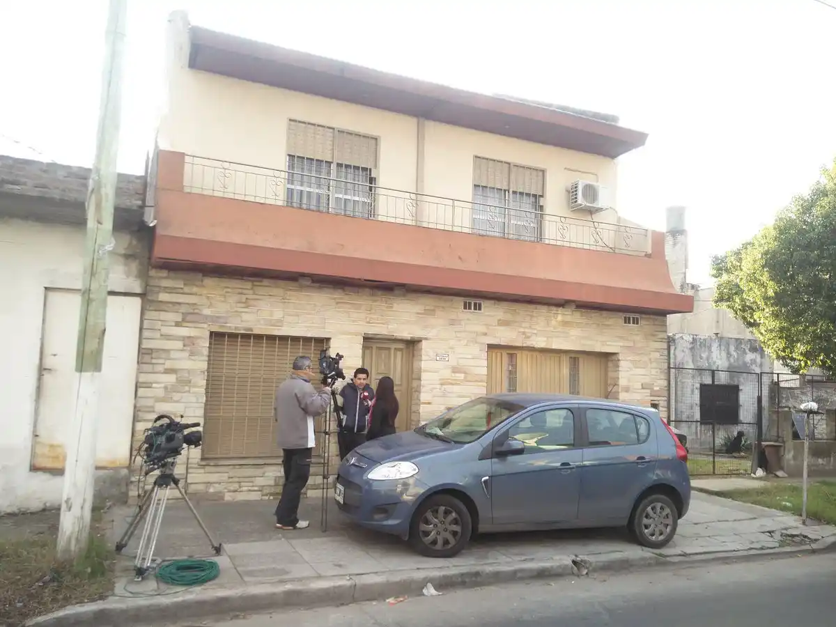 San Justo: Delincuentes que no sabían manejar asesinaron a un remisero frente a su familia