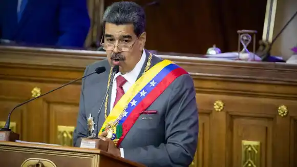 CON MANZANITAS: así explica Luis Vicente León las razones de Maduro para aumentar los bonos y no el sueldo  (+Análisis)