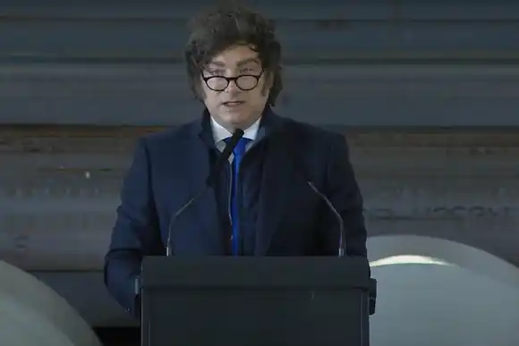 Milei celebró el acuerdo con EE.UU. y anunció reformas laboral y tributaria