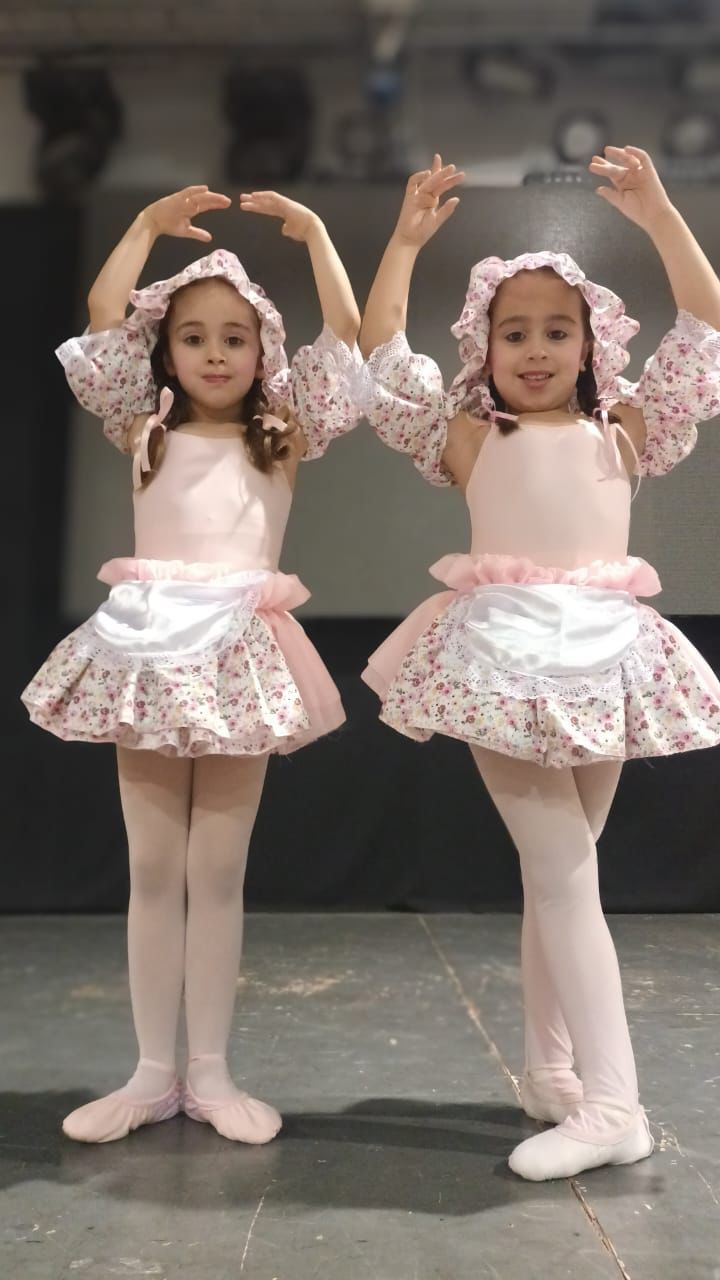 Deboules Ballet