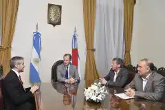 Bordet avanza con la Comisión Nacional de Valores