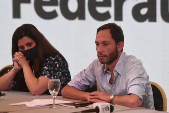 Coalición Cívica ARI: La diputada provincial Maricel Etchecoin sigue como presidenta de la Asamblea partidaria