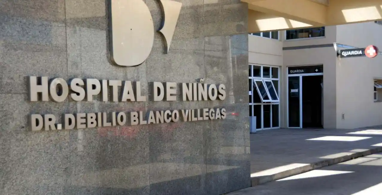 Los policías fueron informados que la paciente fue inducida a un coma farmacológico.