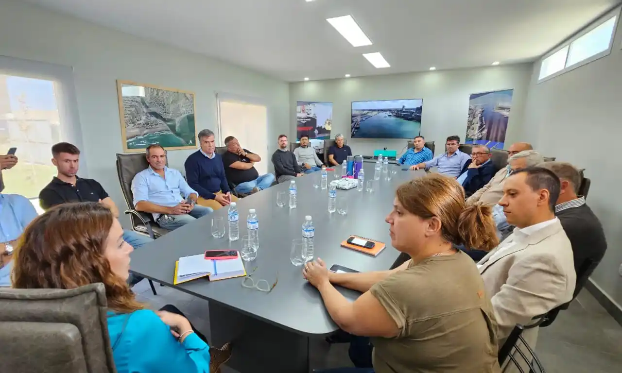 Reunión con la presidenta de Puerto Quequén