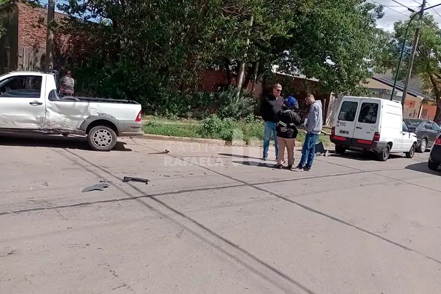 Chocaron en el barrio 9 de Julio y se desconocieron en plena calle: debió intervenir la policía