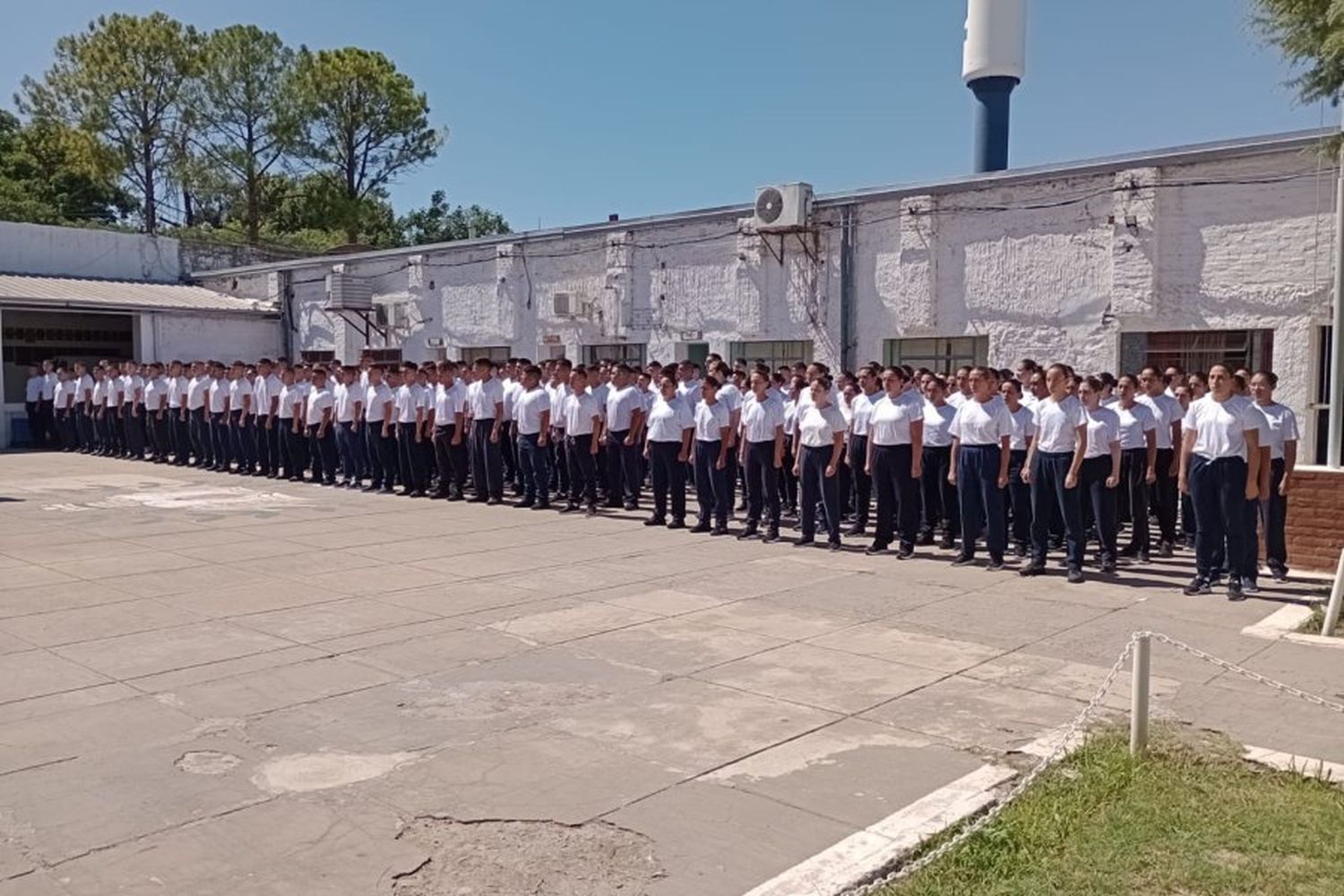 La provincia incorporó 300 nuevos agentes al Servicio Penitenciario