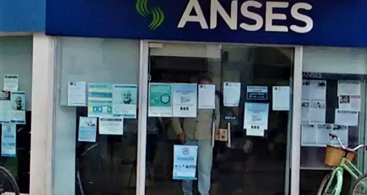 Anses comenzó a atender al público de manera presencial y con turno previo