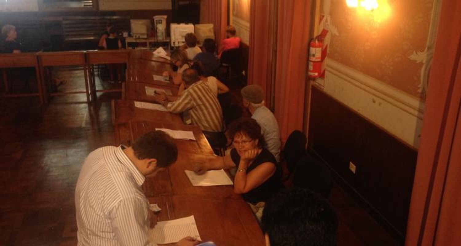 Paro de Municipales hasta que cobren el sueldo