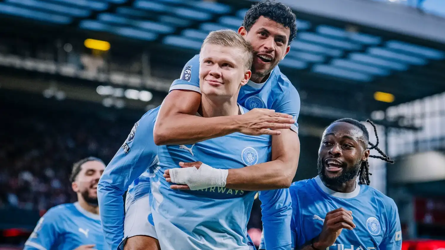 Haaland abrió el marcador en Anfield.