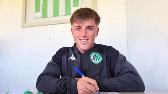 Mauricio Miori selló su vínculo con Kimberley por dos temporadas más