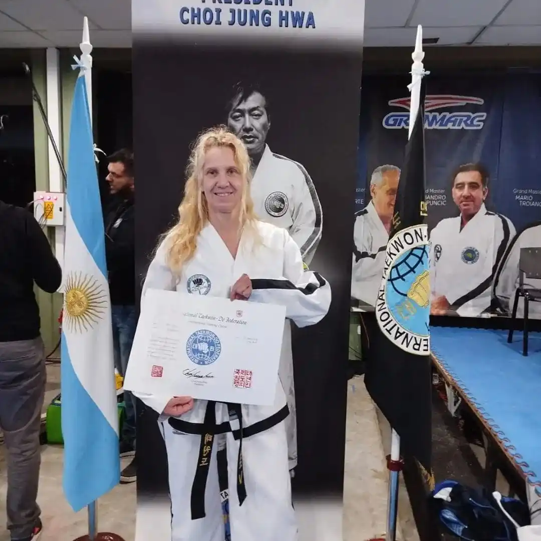 Taekwondo: Capacitación internacional para la instructora Karina Arana en Ezeiza