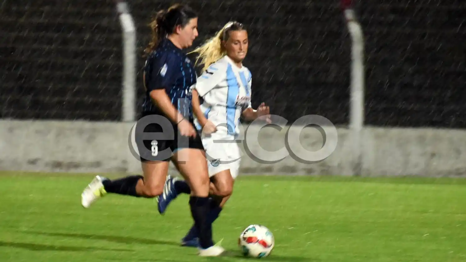 Antonella Brutti es la goleadora del seleccionado tandilense.