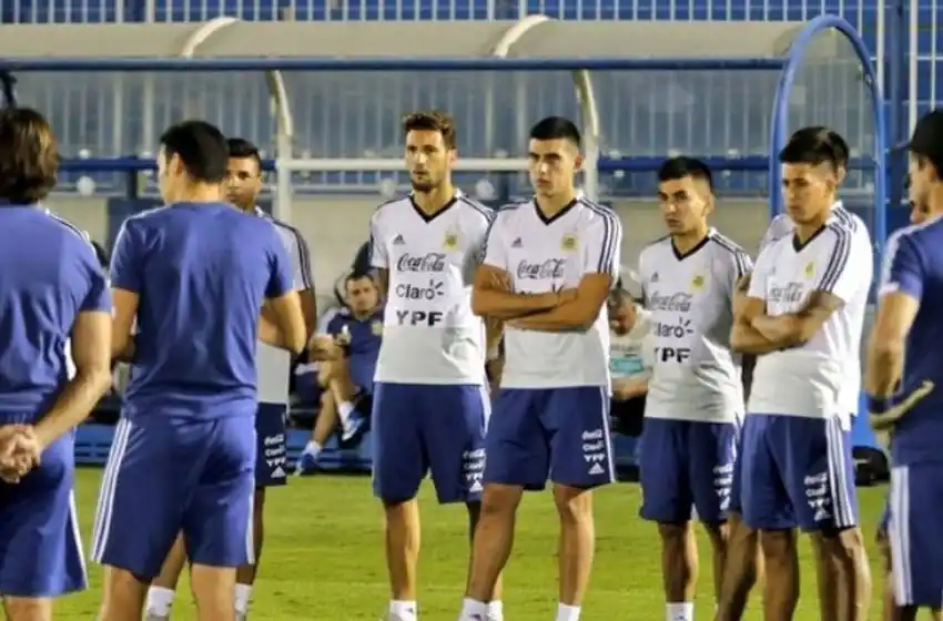 Scaloni va mostrando sus fichas