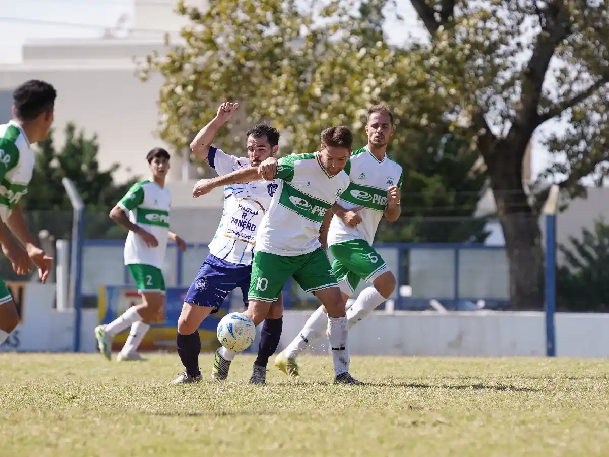 Antártida cayó goleado con el líder