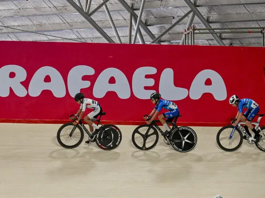 Programación completo del Argentino de Pista que se disputará en el Invencible Velódromo de rfaela del 4 al 8 de noviembre. Foto:FACPyR.