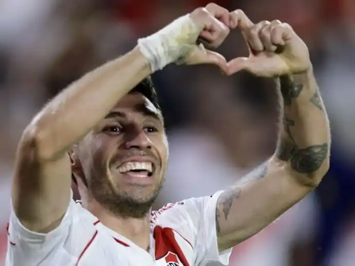 Montiel le dio a River el triunfo sobre la hora