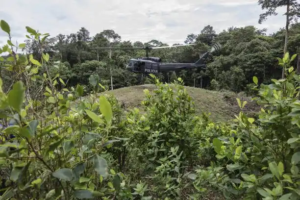 Campesinos se enfrentan al Ejército y hay varios civiles heridos