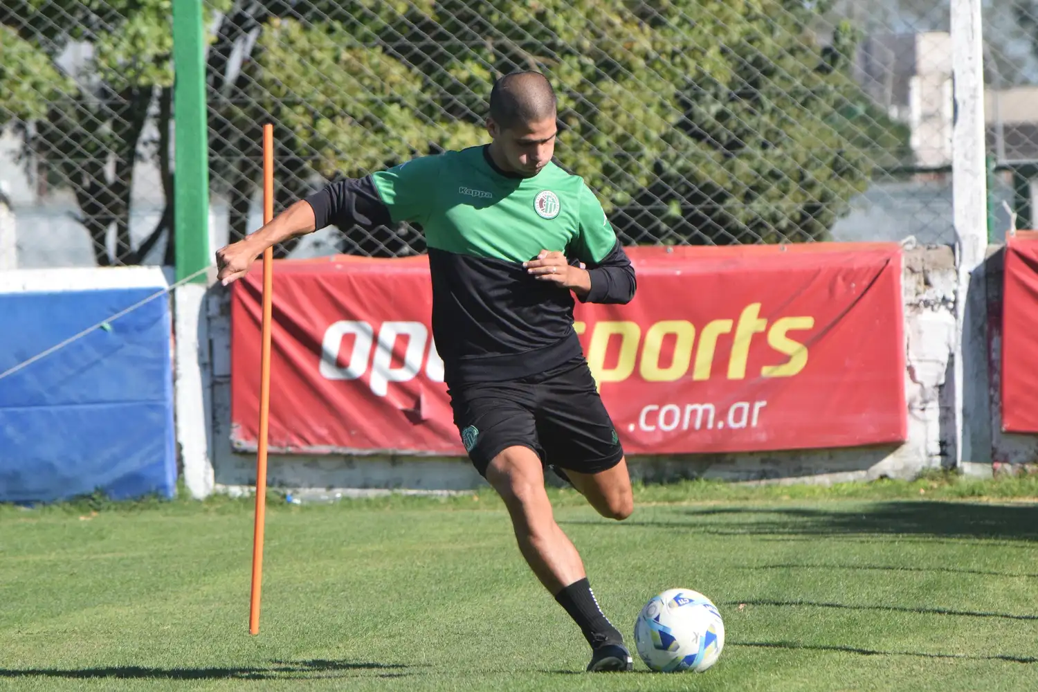 El "Dragón" durante la última práctica. (FOTO: Prensa Kimberley)