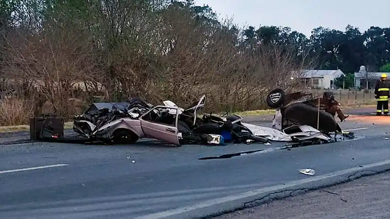 Fatal accidente: impresionante choque entre un auto y un “motorhome” de equipo de TC