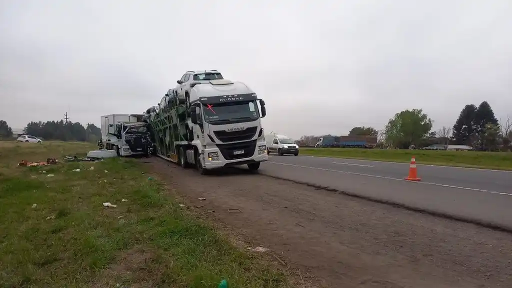 El conductor de camión "mosquito" resultó ileso, es oriundo de la provincia de Córdoba.