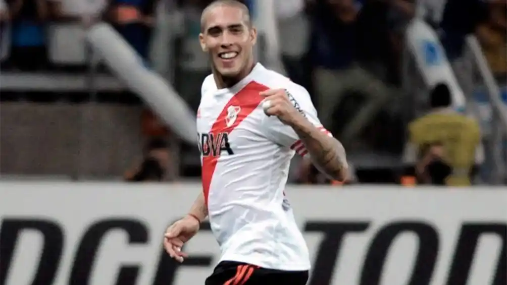River tiene encaminado el regreso de Maidana y va por Palavecino y David Martínez