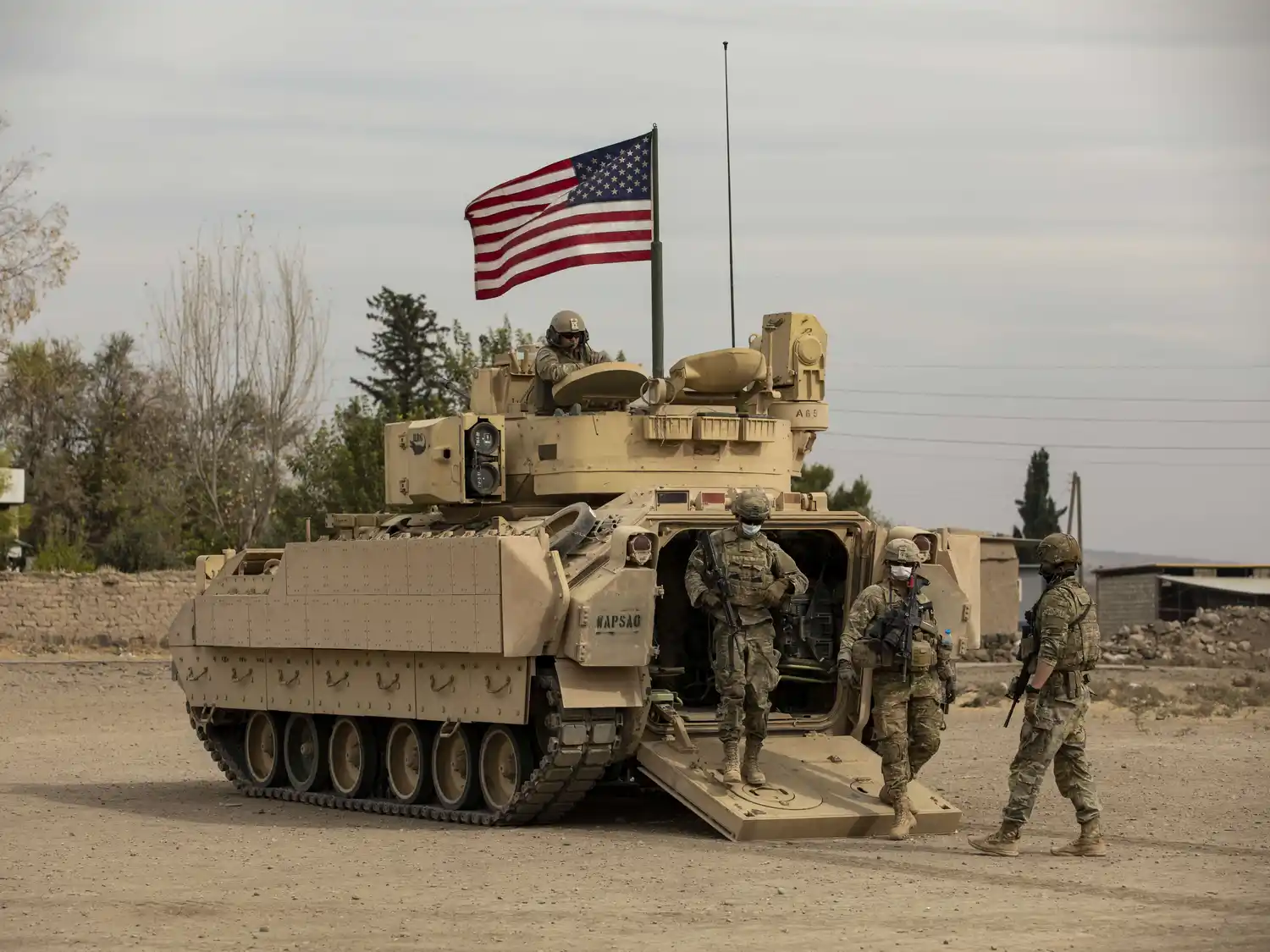 El Gobierno bonaerense también le exigió una respuesta formal al ministro de Defensa de la Nación, Luis Petri.