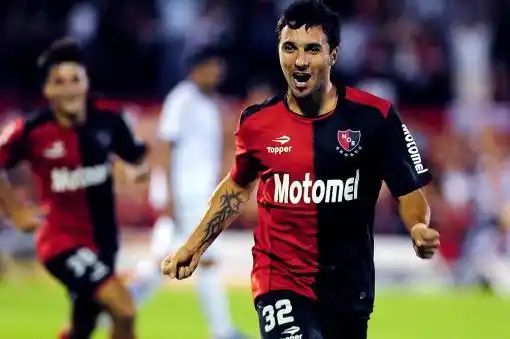 Newell’s recibe a Deportivo Lara en un duelo clave por la clasificación