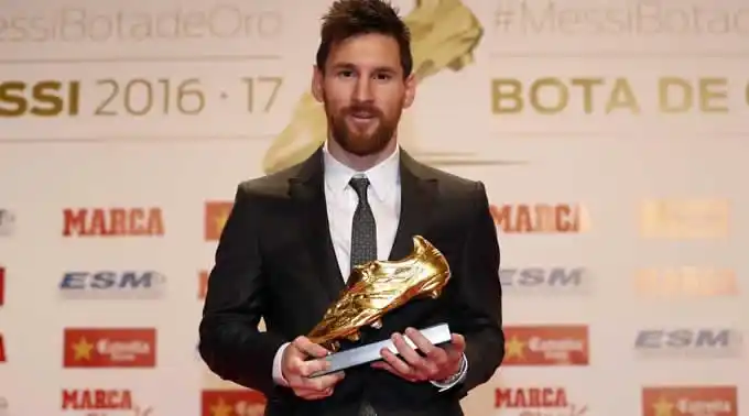 Messi recibió el "Botín de Oro" por sus 54 goles durante 2016 y 2017