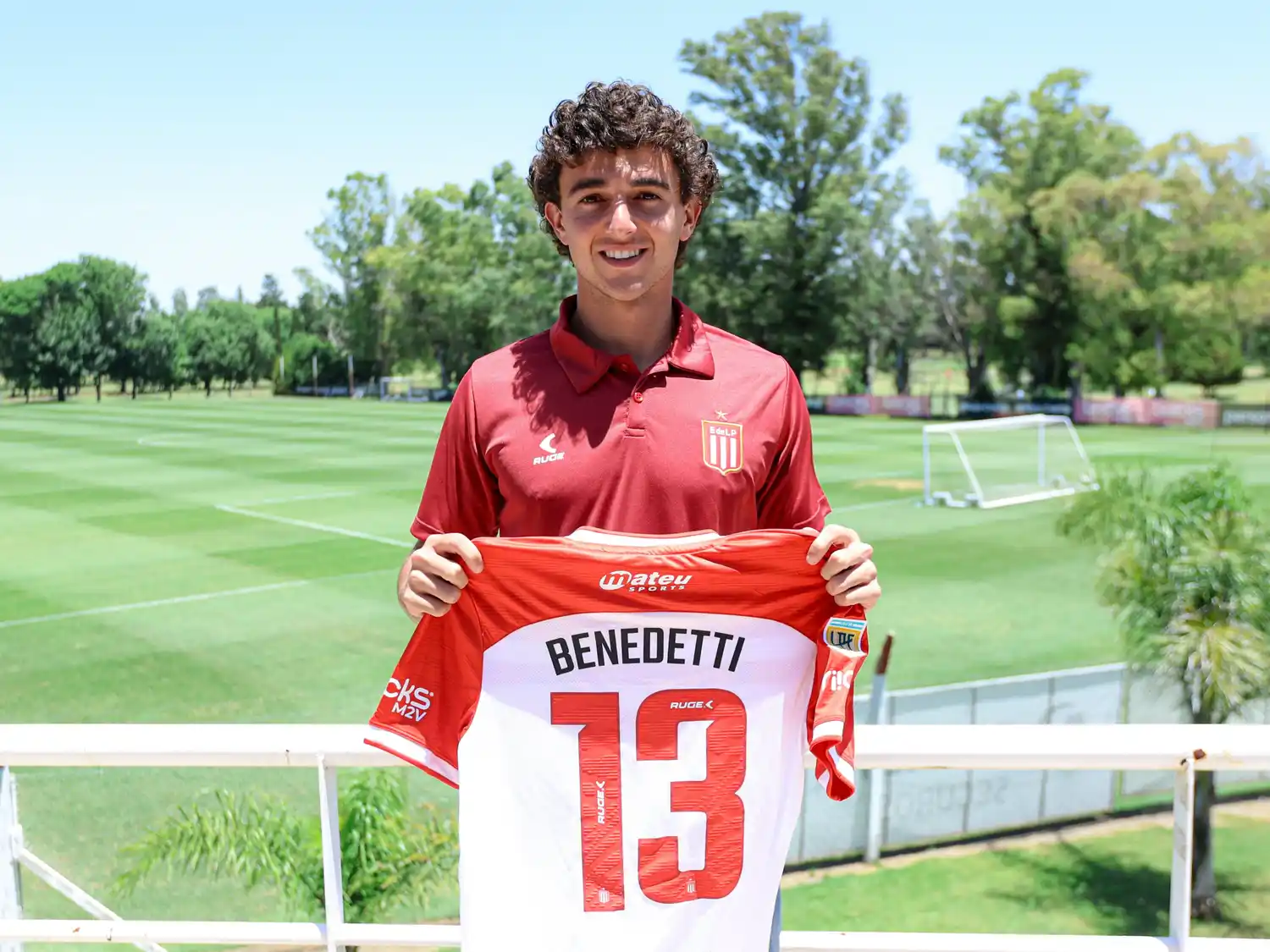 “¡Esto sigue juntos, Vasco!”: Estudiantes de La Plata le renovó contrato al larroquense Gastón Benedetti