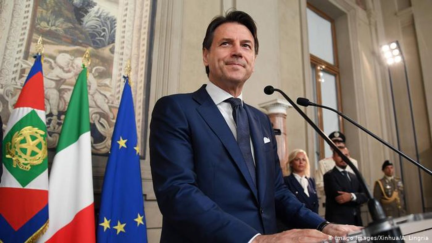 Conte cargó contra el grupo Benetton y pretende quitarle las concesiones viales