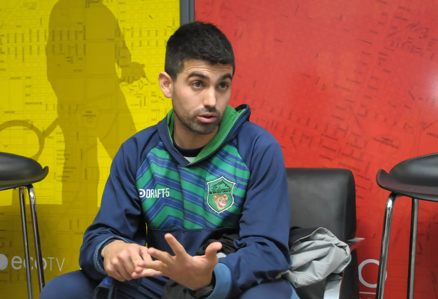 Ariel Jaca, entrenador del seleccionado local de juveniles.