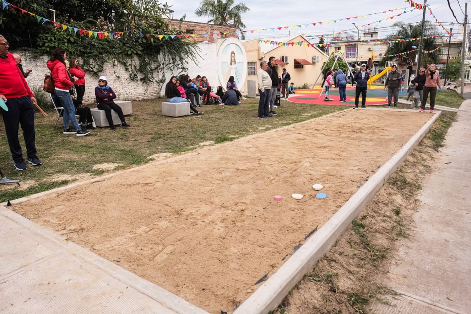 “Con espacios públicos de calidad cerca de casa, para disfrutar y compartir en familia, la ciudad se transforma”