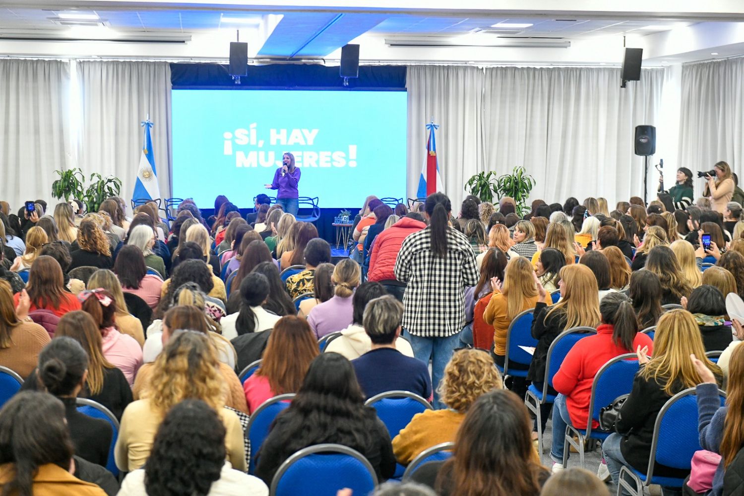 Laura Stratta encabezó la Jornada de Formación “Si, hay mujeres”