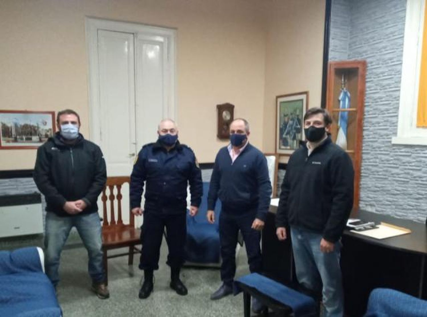 Morchio y el Coordinador de Juntas de Gobierno se reunieron con policía 
