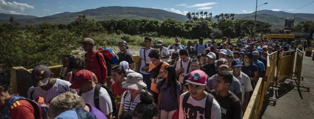 Migrantes venezolanos víctimas de un brote de xenofobia en la región